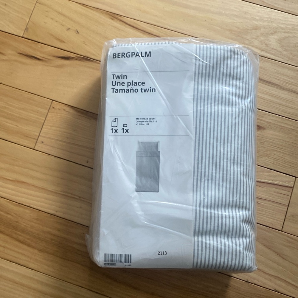 IKEA Twin Duvet Set